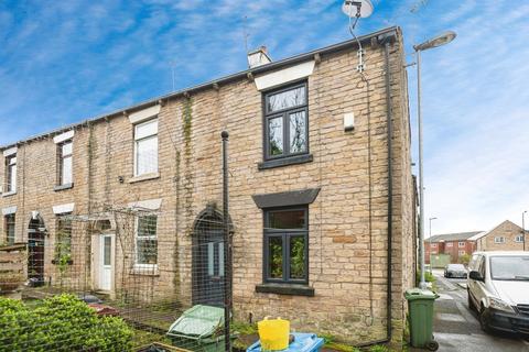 2 bedroom end of terrace house for sale, Railway View, Oldham OL4