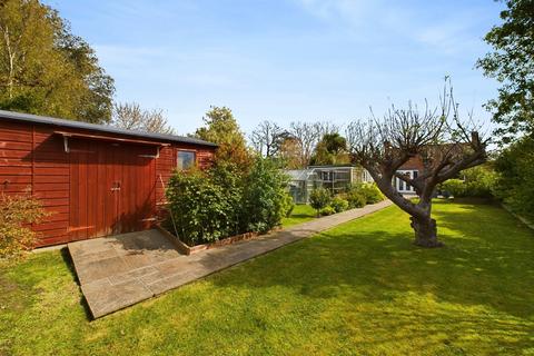 2 bedroom detached bungalow for sale, Old Green Road, Broadstairs, CT10
