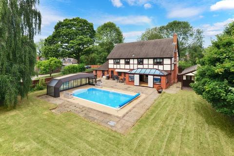 4 bedroom detached house for sale, Cross Keys, Hereford, HR1