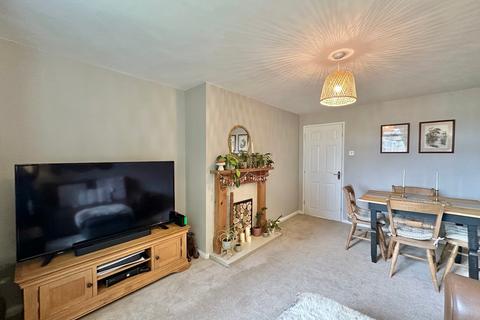 6 Elm Grove, Clehonger, Hereford, HR2 9RB