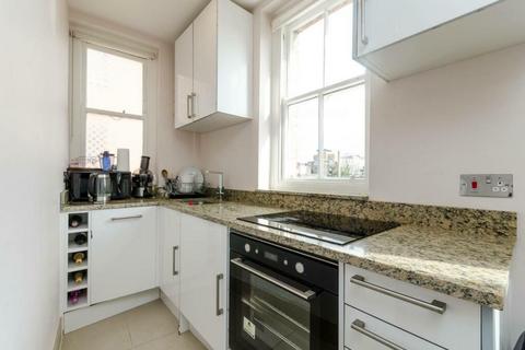 1 bedroom flat to rent, Kensington Hall Gardens, West Kensington, W14