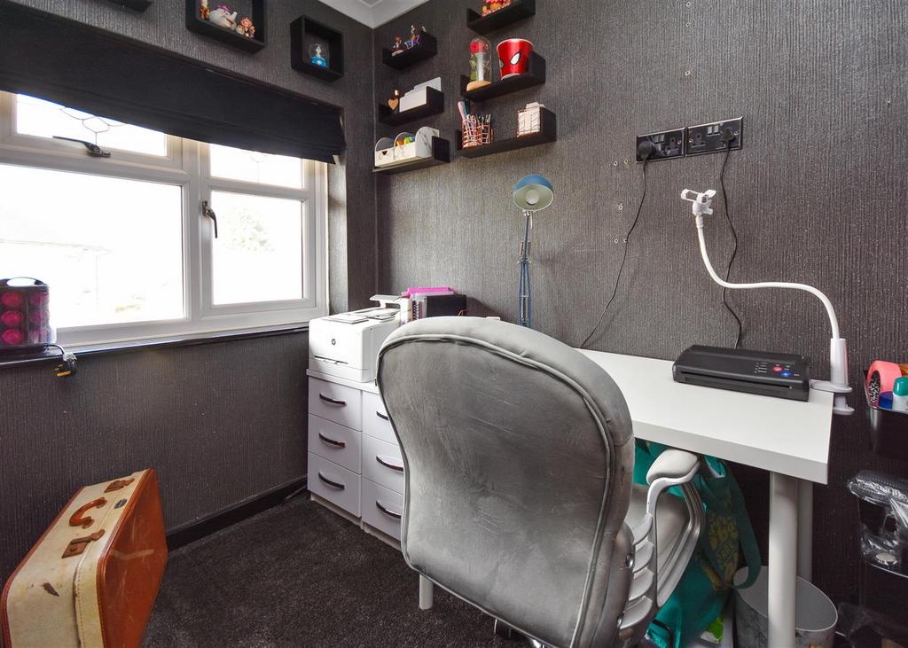 34 Delaware Avenue - Bedroom 4.jpg