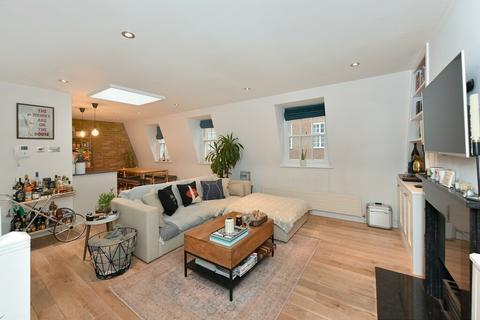 2 bedroom flat to rent, Phillimore Walk, Kensington, W8