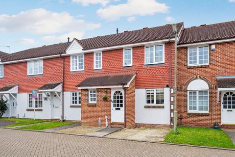 2 bedroom terraced house for sale, Shaw Drive, Walton on Thames, KT12