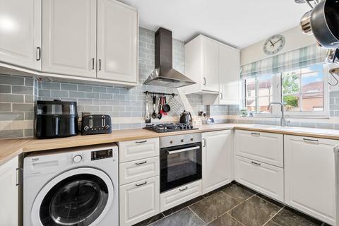 2 bedroom terraced house for sale, Shaw Drive, Walton on Thames, KT12