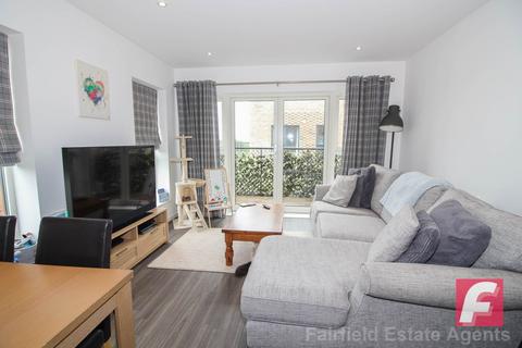 2 bedroom flat for sale, Fayer Court, South Oxhey