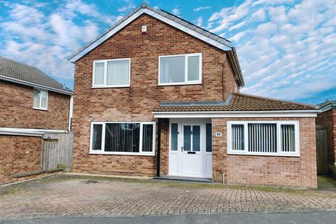 4 bedroom detached house for sale, High Meadow, Grantham, NG31