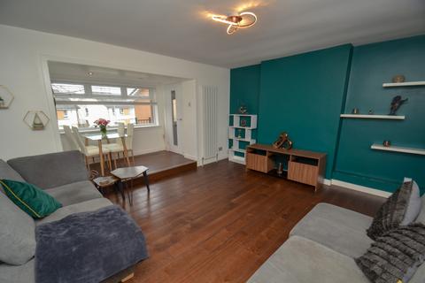 2 bedroom flat for sale, 181 Castlemilk Drive, Castlemilk, Glasgow, G45 9JT