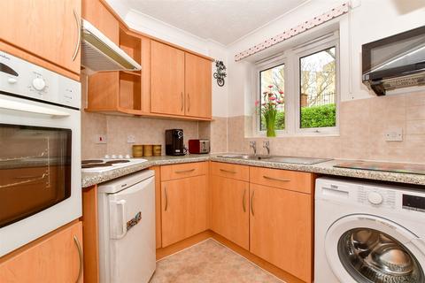 2 bedroom flat for sale, Cavendish Road, Sutton, Surrey