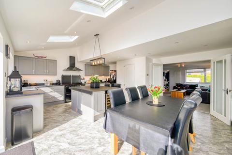 11 Almond Drive, Caversham, Reading, RG4 6NH
