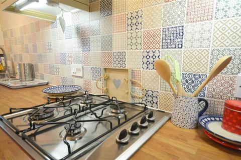 7 Pound Farm Courtyard, Brockworth, Gloucester, GL3 4EA