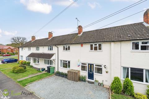 5 Abbots Road, Burghfield Common, Reading, RG7 3LD