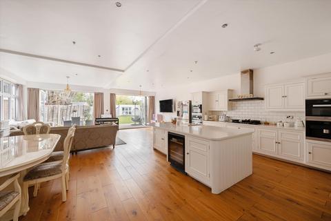 6 bedroom semi-detached house for sale, Farm Avenue, London, NW2.