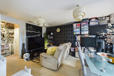 2 bedroom flat for sale, Chalford Grange, Fareham PO15