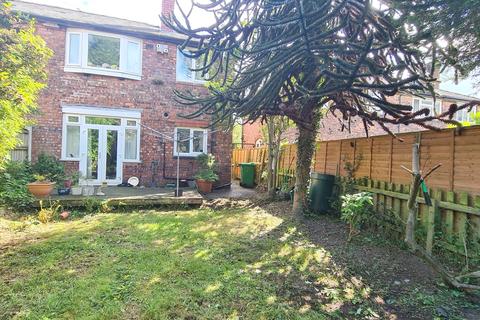 3 bedroom semi-detached house for sale, Hawthorn Drive, Burnage