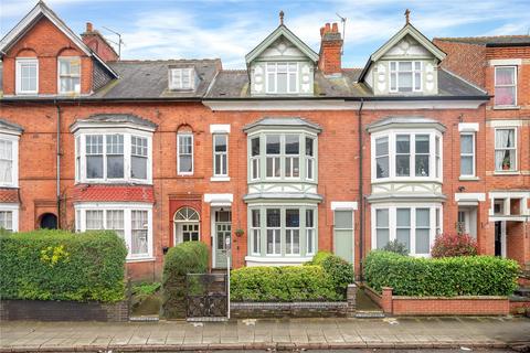 5 bedroom semi-detached house for sale, Daneshill Road, Leicester LE3