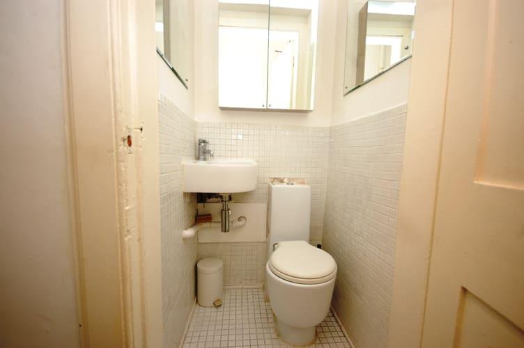 Apartment in Edinburgh - More