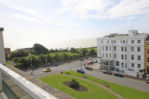 3 bedroom penthouse for sale, Wilmington Square, Eastbourne, BN21 4DX