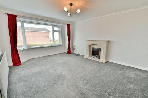 3 bedroom detached house for sale, Callaley Avenue, Whickham