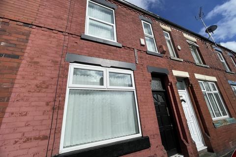 2 bedroom terraced house to rent, Longford Street, Manchester, M18