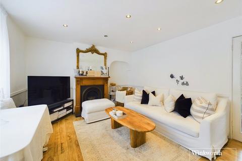 2 bedroom end of terrace house for sale, Kingsbury, London NW9