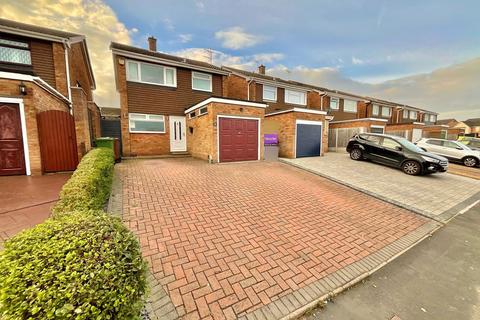 3 bedroom detached house for sale, Chaulden Road, Stafford, ST16