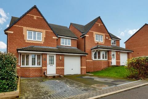 3 bedroom detached house for sale, Dempsey Close, Wakefield, West Yorkshire