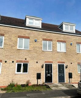 3 bedroom townhouse to rent, Appleby Way, Lincoln, LN6