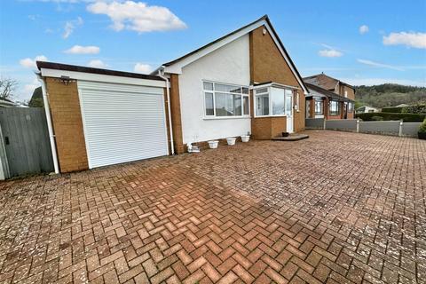 3 bedroom detached bungalow for sale, Bryn Onnen, Abergele, Conwy, LL22