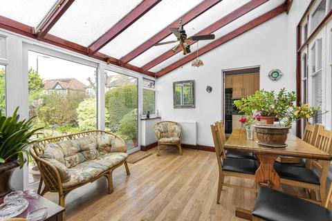 4 bedroom semi-detached house for sale, Birch Avenue, Palmers Green, N13