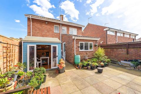 3 bedroom detached house for sale, Middle Market Road, Great Yarmouth