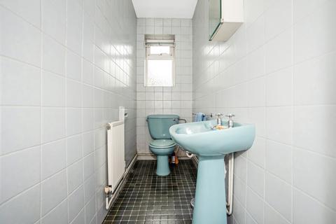 Flat 1, Kingates Court, 43 Wickham Road, Beckenham, BR3 6NB