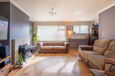 4 bedroom semi-detached house for sale, 2 Sunfield Road, Hutton