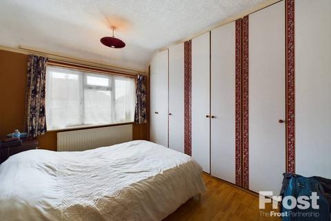 33 Westbourne Road, Feltham, TW13 4LX