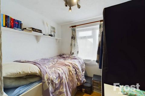 33 Westbourne Road, Feltham, TW13 4LX
