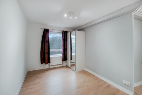 2 bedroom flat to rent, Lettsom Street, London SE5