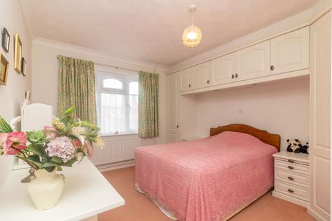 6 Bramble Hill, Alresford, SO24 9JY