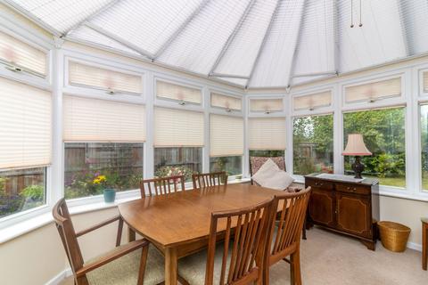 6 Bramble Hill, Alresford, SO24 9JY