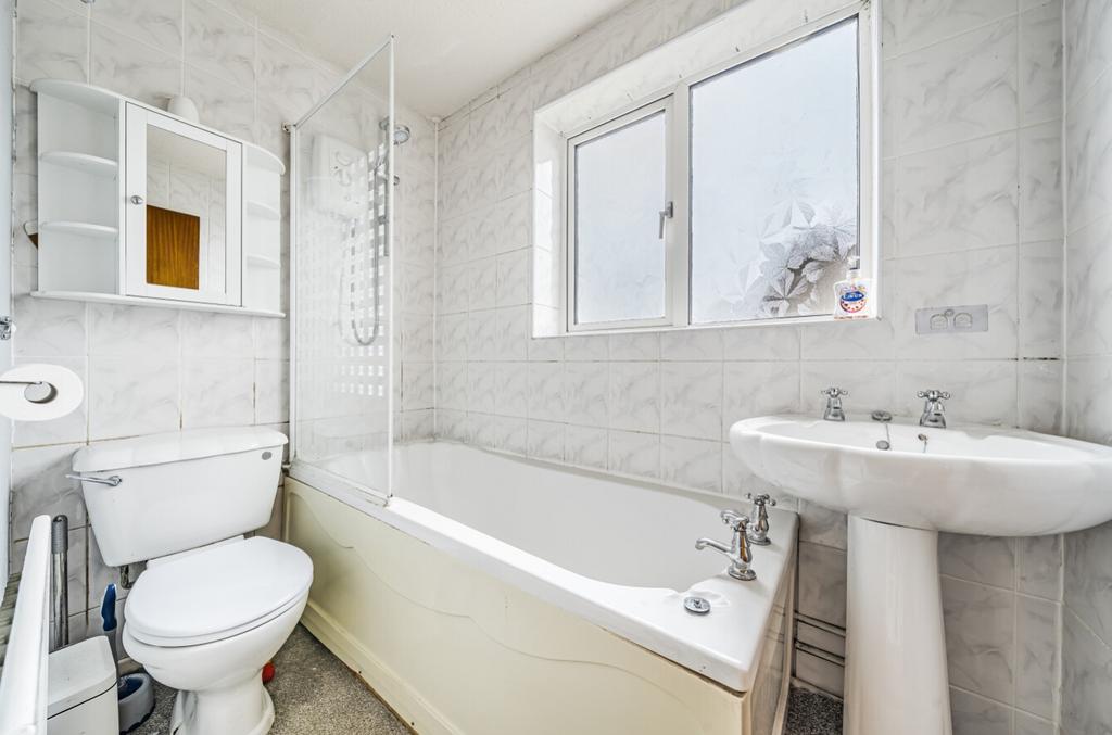 1105533 (8)