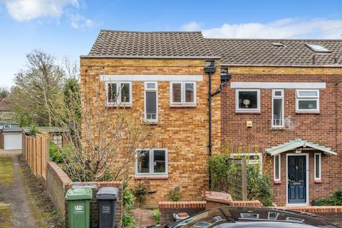 4 bedroom end of terrace house for sale - Hassocks Close, Sydenham