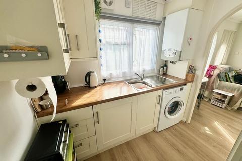 1 bedroom park home for sale, Bournemouth, Bournemouth BH6
