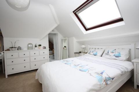4 Bracken Road, Bournemouth, BH6 3TB