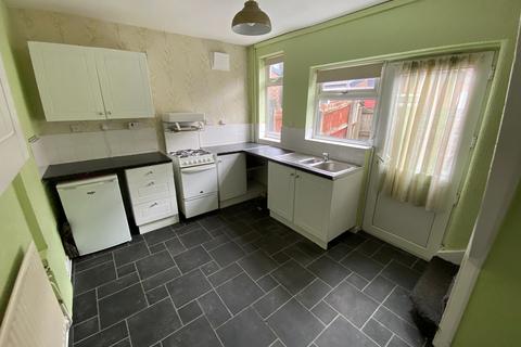 2 bedroom terraced house to rent, Seaforth Road, Liverpool, L21