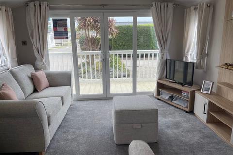 2 bedroom static caravan for sale, Par Sands Coastal Holiday Park