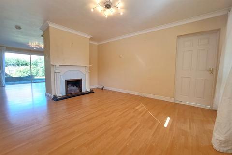 3 bedroom house for sale, Willowmead Square