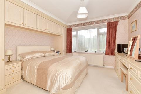 3 bedroom chalet for sale, West Way, Worthing, West Sussex