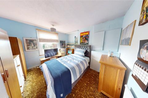 20 Balmoral Avenue, Stanford-le-hope, SS17 7BD