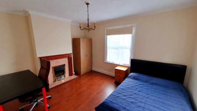 Howard-street-gl1-4ur-955293