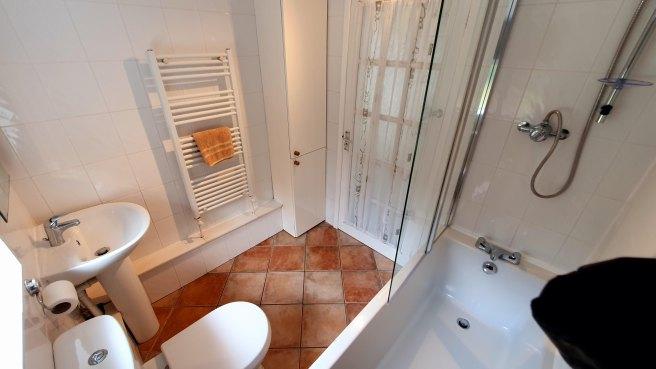 Howard-street-gl1-4ur-955292