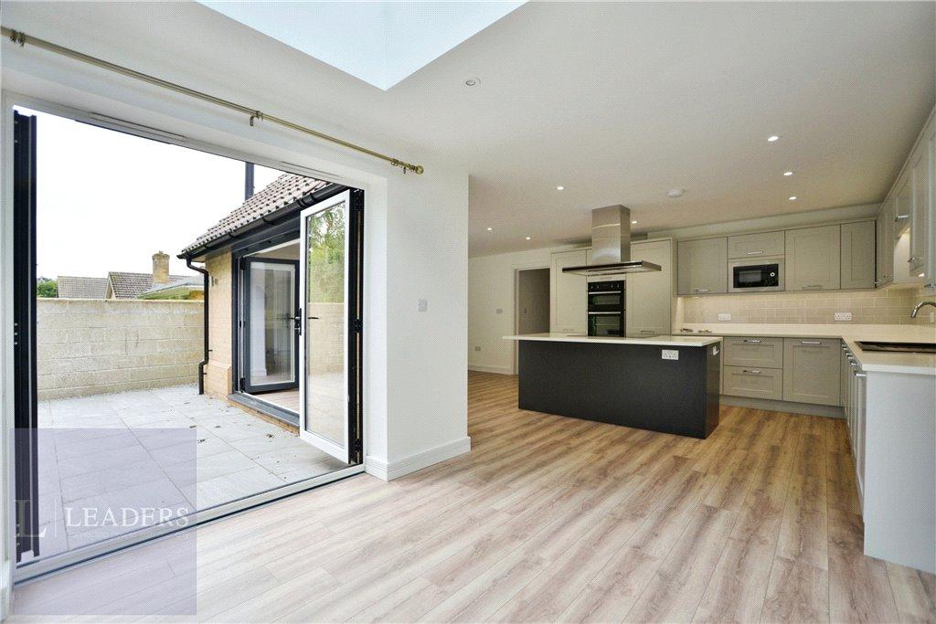 Kitchen/Living Area